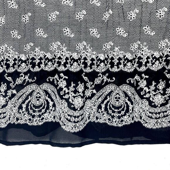 Sheer Gray Black Peasant Blouse Women’s SZ LG Ruffles Petit Floral Boho Hippie - Picture 9 of 11